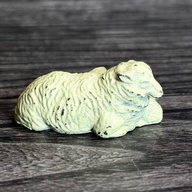 Vintage Britains Lead Reclining Sheep Figurine Made in England 2" - Thumbnail 6