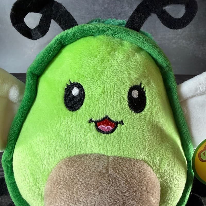 Avocado Pets Series 2 Bumble Bee Avocado Plush 7" Stuffed Animal - Thumbnail 3