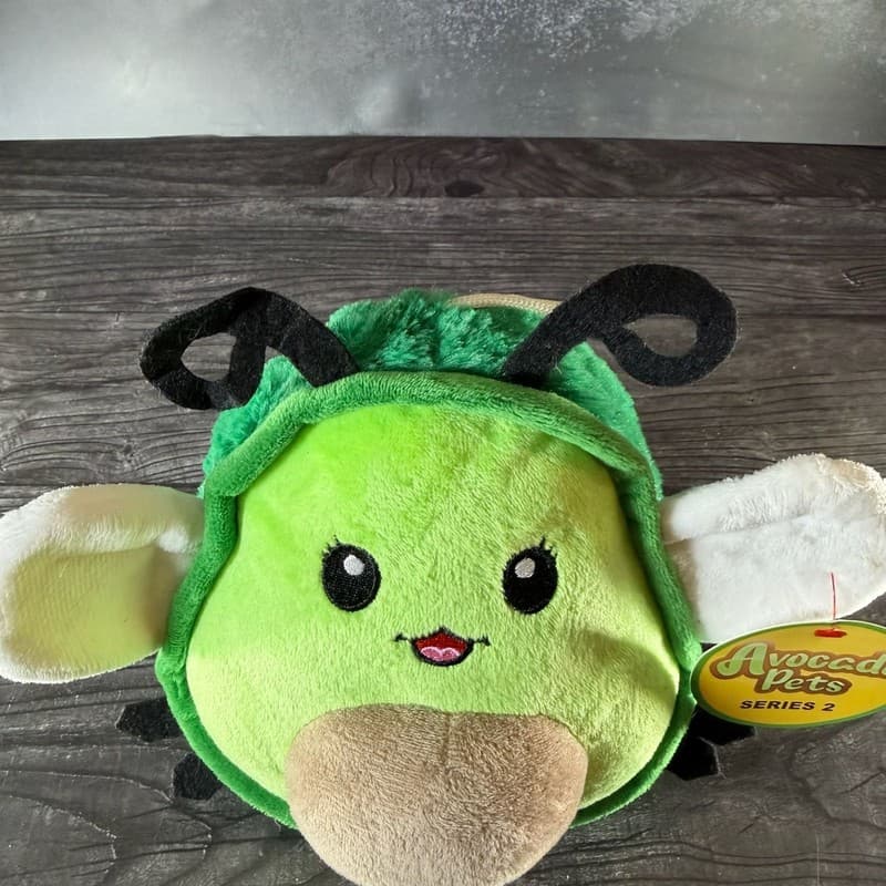 Avocado Pets Series 2 Bumble Bee Avocado Plush 7" Stuffed Animal - Thumbnail 4