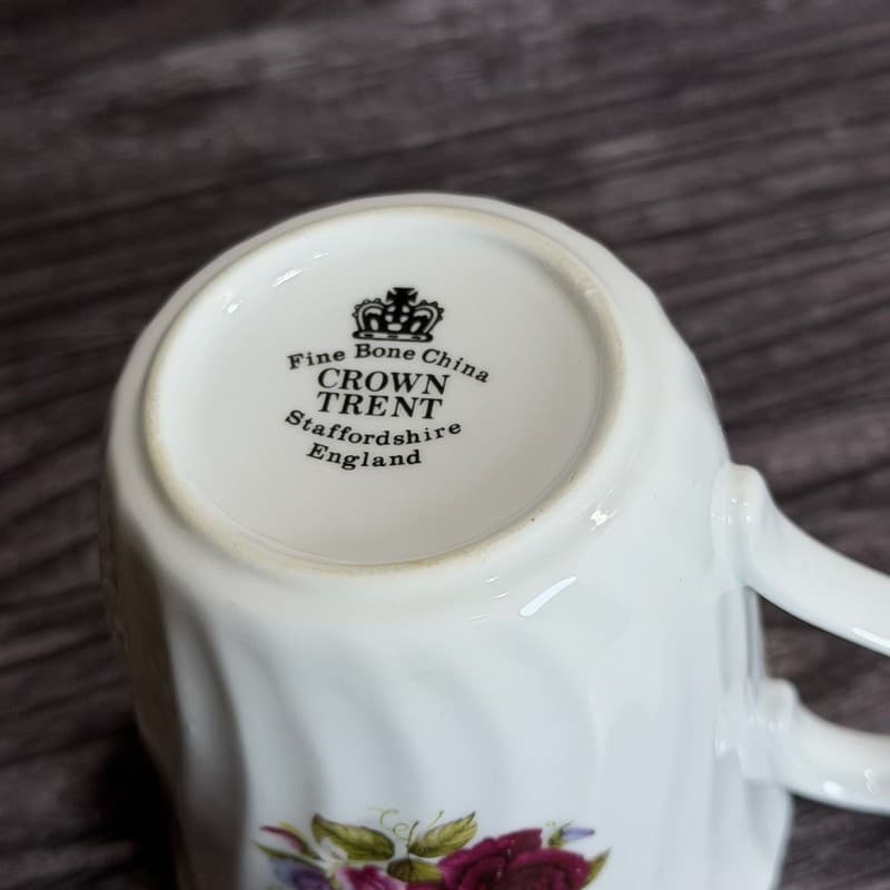 Crown Trent Staffordshire England Fine Bone China Rose Floral Mug - Thumbnail 8
