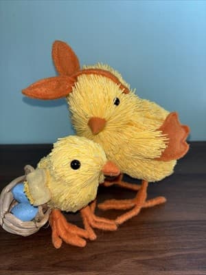 Pair Of 2 Sawgrass Easter Spring Decor Chickens Baby Duck Figurines Basket Egg