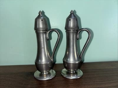 Vintage Pewter Salt and Pepper Shakers Genuine Pewter by Quaker 2094 - Thumbnail 2