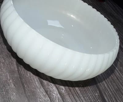 VINTAGE E.O. BRODY White Milk Glass Ribbed Bowl Cleveland, Ohio USA 6.5" Round - Thumbnail 3