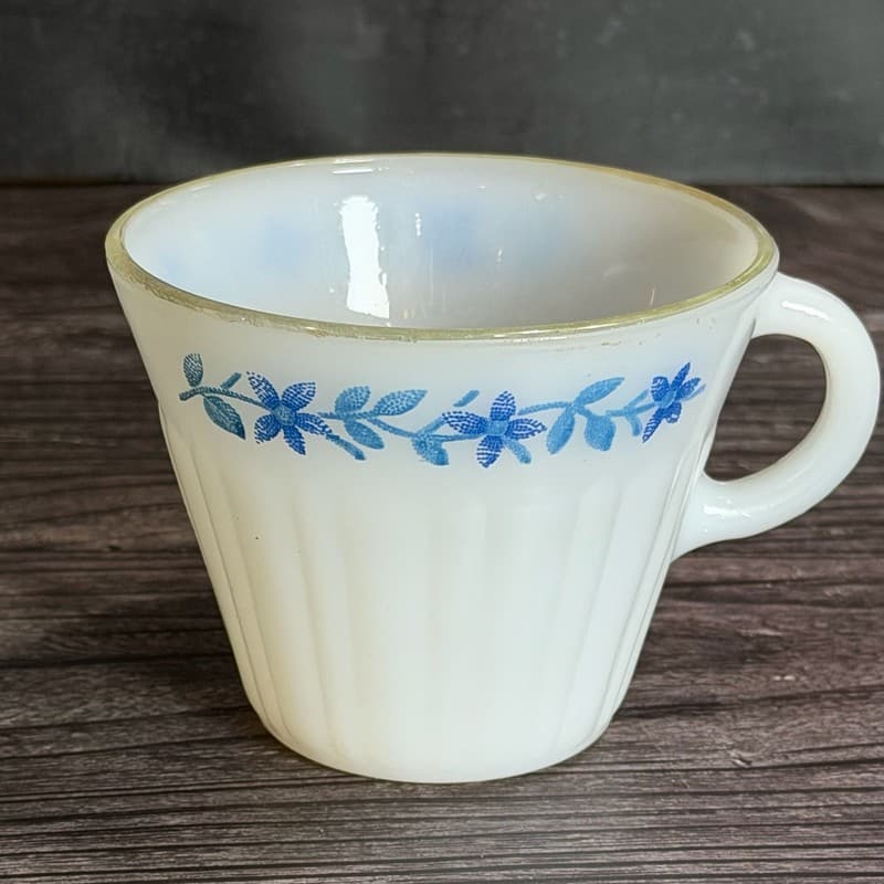 Vintage Termocrisa Mexico Milk Glass Cup Blue Floral Pattern Ribbed 3" - Thumbnail 5