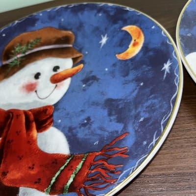 Set Of 2 Rainbow Mountain Snowman Under The Moon 10” Plates Christmas 1997 - Thumbnail 5