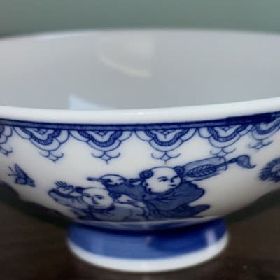 Small Vintage Chinese Porcelain Footed Blue & White Rice Bowl Boys Butterflies - Thumbnail 3