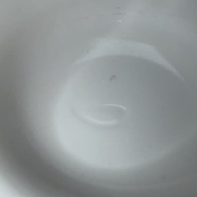 Vintage Fenton Milk Glass Hobnail 10.5” Ruffled Edge Candy Dish USA EXCELLENT - Thumbnail 9