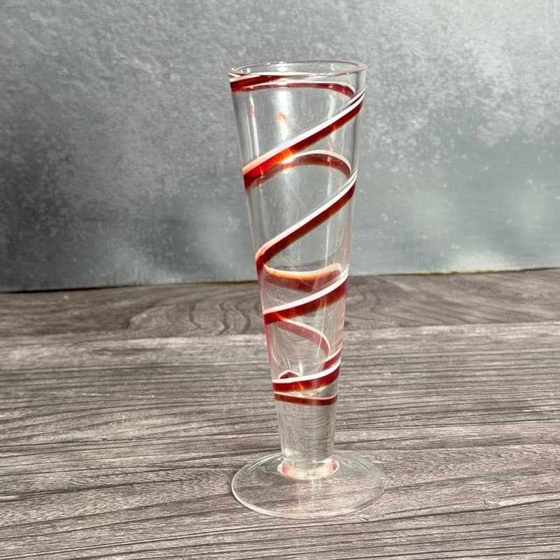 Red and White Swirl Art Glass Cordial Tapered Liqueur Glass - Thumbnail 5