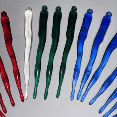 Vintage 4” Hard Plastic Icicle Ornament Lot Of 16 red clear blue green Bubble - Thumbnail 3