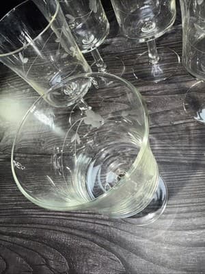 Set of 6 Wine Glasses Cut Flower Leaf Pattern Clear Javit Crystal Stemware 6.75� - Thumbnail 5