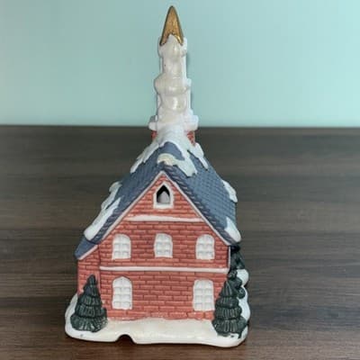Collectible “Cobblestone Corners” Church House 2001 Miniature Christmas Vill - Thumbnail 8