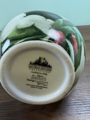 Cardinal & Holly Porcelain Pitcher Hautman Brothers Collection Birds Of Winter - Thumbnail 8