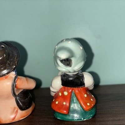 Vtg Hummel Style Boy Girl Reading Toddler Book Salt & Pepper Japan Sleepy Eyes - Thumbnail 5