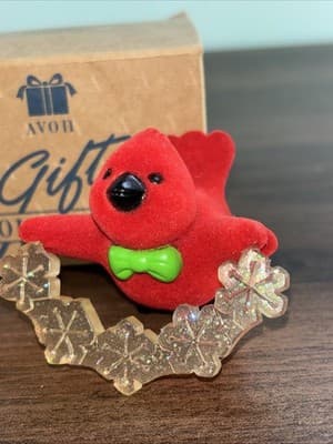 Avon Gift Collection Tree Trimmer Friends CARDINAL Bird Snowflake Ornament VTG - Thumbnail 2