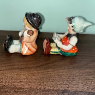 Vtg Hummel Style Boy Girl Reading Toddler Book Salt & Pepper Japan Sleepy Eyes - Thumbnail 6