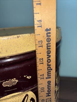 Vintage Charles Chips, Charles Pretzels Extra Large Tin Calhoun KY Mountville PA - Thumbnail 19