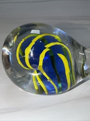 Pele’s Glass Hawaii Blue & Yellow Clear Art Glass Whale Figurine Paperweight - Thumbnail 2