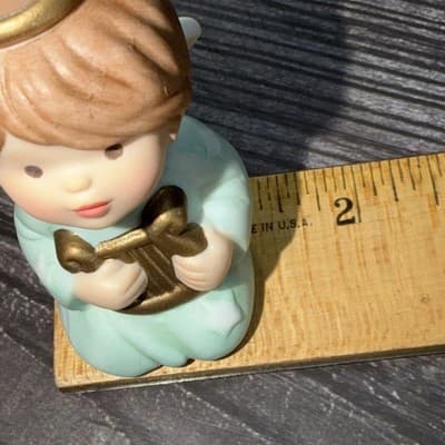 Vintage AVON Heavenly Blessings Nativity Collection Boy Angel Figurine 1987 - Thumbnail 7
