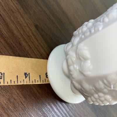 VTG Westmoreland Paneled Grape Milk Glass Pedestal Creamer Pitcher Milkglass - Thumbnail 14