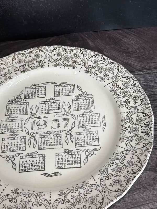 Vintage 1957 Calendar Plate with Gold Filigree Floral Border 10.25” - Thumbnail 5