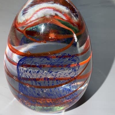 Blue Egg Shaped Paperweight Swirl And Net Design Inside Glass Figure - Thumbnail 3