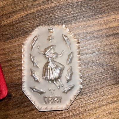 Waterford Crystal 1992 9 Ladies Dancing 12 Days of Christmas Tree Ornament - Thumbnail 7