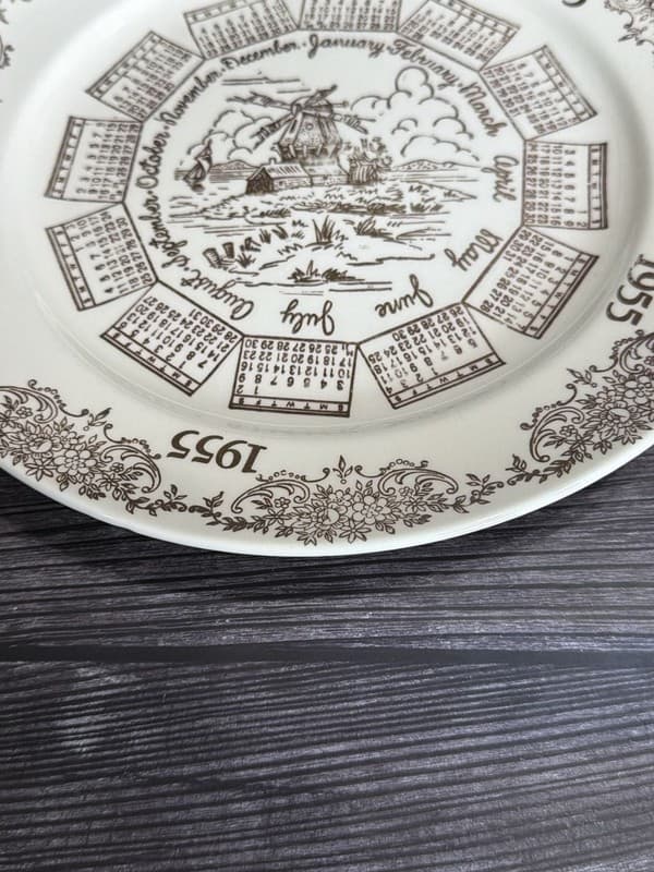 Vintage Knowles 1955 Calendar Plate Windmill Center Gold Filigree 10.25” - Thumbnail 6