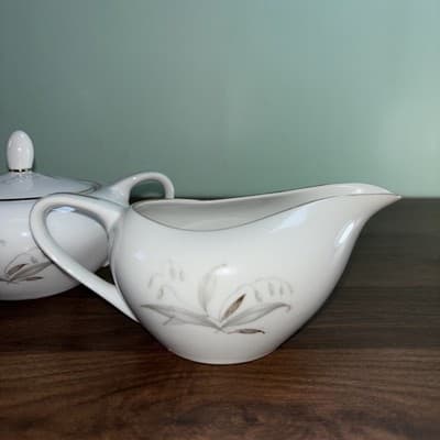 Kaysons Fine China of Japan Golden Rhapsody Pattern Cream and Sugar Set - Thumbnail 2