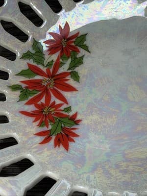 Vintage Porcelain Dish Bowl Hand Painted Reticulated Pedestal Bon Bon Christmas - Thumbnail 7