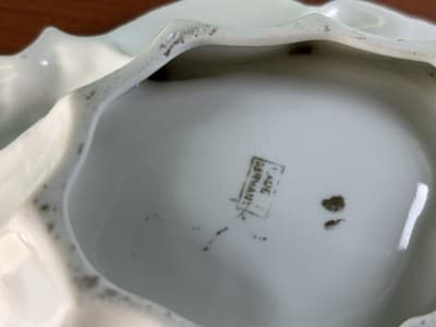 Midcentury Ocean Decor Gold White Ceramic Shell Dish Germany Trinket Ring Holder - Thumbnail 10