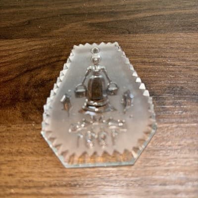 Waterford Crystal 1991 12 Days Of Christmas Ornament 8 Maids Milking - Thumbnail 8