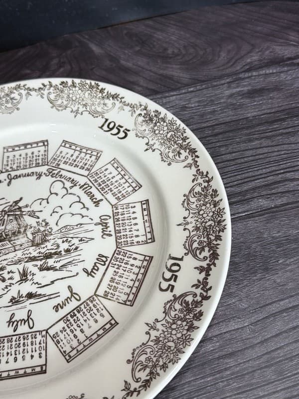 Vintage Knowles 1955 Calendar Plate Windmill Center Gold Filigree 10.25” - Thumbnail 5