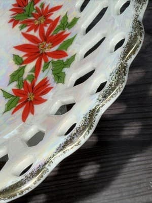 Vintage Porcelain Dish Bowl Hand Painted Reticulated Pedestal Bon Bon Christmas - Thumbnail 8