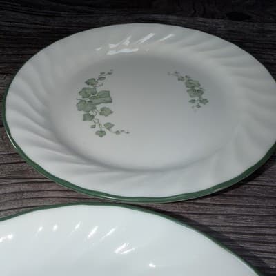 Corelle CALLAWAY IVY White Swirl Green Ivy 7" SALAD PLATE Lot of 3 - Thumbnail 7