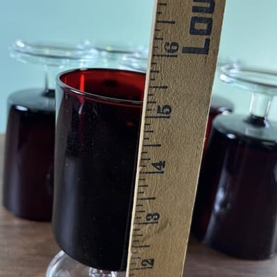 ARCOROC Ruby Red Glass, 5 1/4” Set (8) Arcoroc, France Stemmed Wine Water Gobl - Thumbnail 10