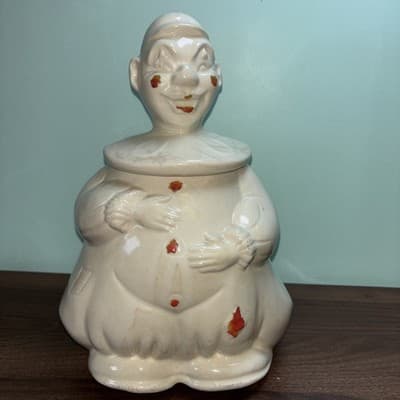 1940’s AMERICAN POTTERY AB Co CLOWN BISQUE COOKIE JAR WITH #3 BASEBALL CAP