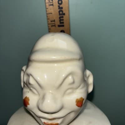 1940’s AMERICAN POTTERY AB Co CLOWN BISQUE COOKIE JAR WITH #3 BASEBALL CAP - Thumbnail 15