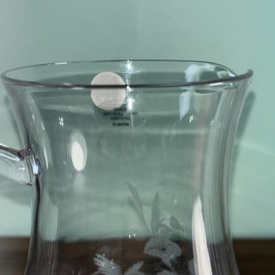Vintage Avon Crystal Hummingbird Pitcher 8" 24% Lead Crystal Serving Water Tea - Thumbnail 8