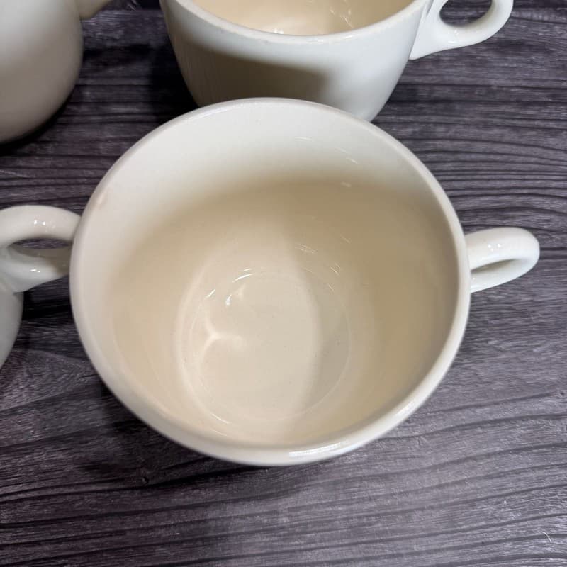 Set of 4 Vintage Scio White Coffee Mugs with Art Deco Loop Handle - Thumbnail 4