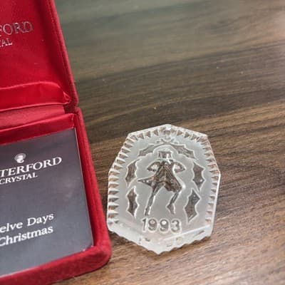 WATERFORD CRYSTAL 12 DAYS OF CHRISTMAS ORNAMENT - 10 LORDS OF LEAPING - Thumbnail 5