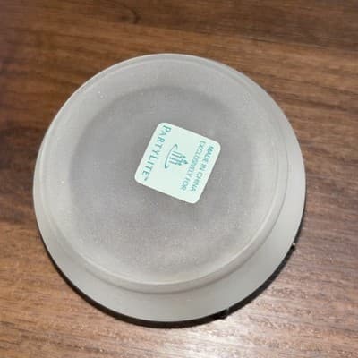 Partylite Hydrangea Votive Holder GUC! shows minor wear Candle Or Trinket Dish - Thumbnail 8