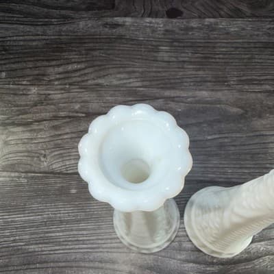 Set of 2 Vintage Anchor Hocking Milk Glass 9" Stars and Bars Flower Bud Vases - Thumbnail 5