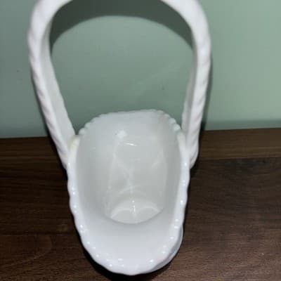 Vintage Westmoreland Milk Glass Basket Hand Painted Ribbon Flowers Small 7” Pi - Thumbnail 8