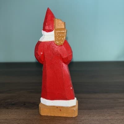 Folk Art Carved Wooden Sant Claus Figurine Hand Painted Vintage 6.5" Red Green - Thumbnail 3