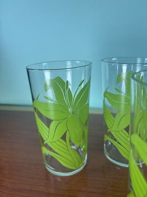Set of 6 Vintage MCM Lilly Flower Green Juice Cups Drinking Glasses 8 Oz 4 1/2" - Thumbnail 3
