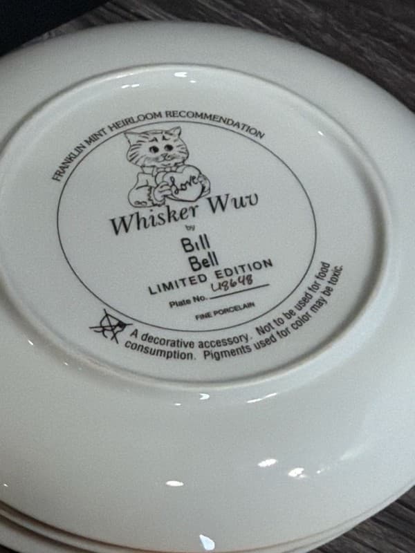 Set of 5 Franklin Mint Bill Bell Holiday Cats Collector Plates 8.25" Santa - Thumbnail 16