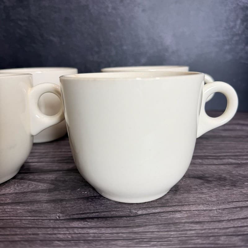 Set of 4 Vintage Scio White Coffee Mugs with Art Deco Loop Handle - Thumbnail 3