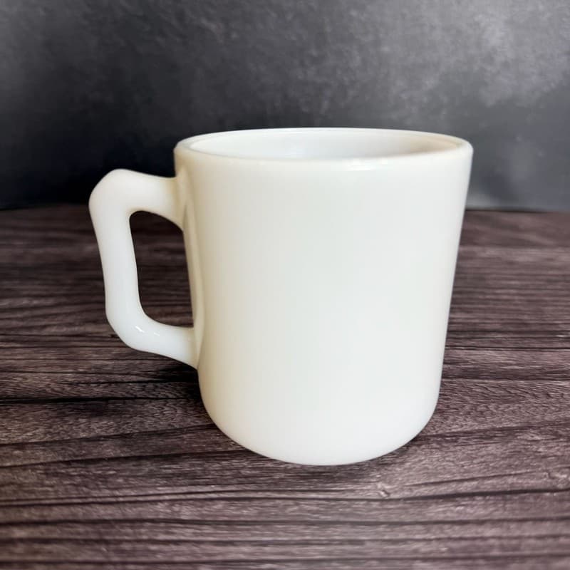 Hazel-Atlas White Milk Glass Vitrock Coffee Mug with Block Handle 3.5" - Thumbnail 6