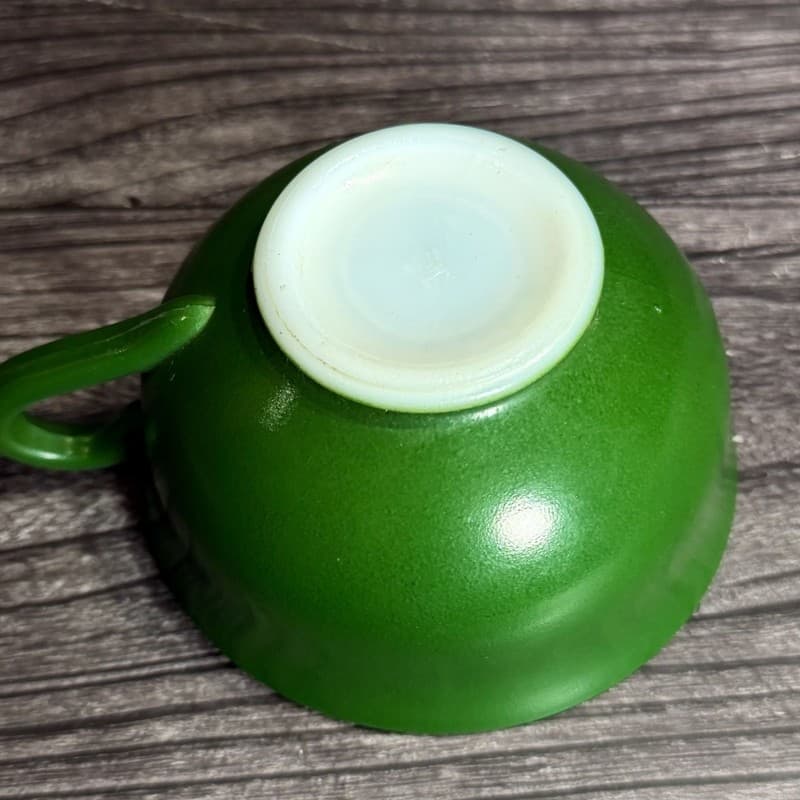 Hazel-Atlas Vintage Green Fired-On Milk Glass Teacup - Thumbnail 4