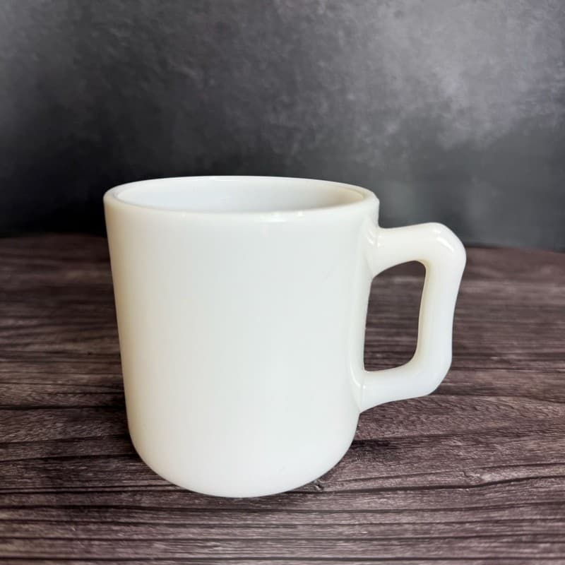 Hazel-Atlas White Milk Glass Vitrock Coffee Mug with Block Handle 3.5" - Thumbnail 3